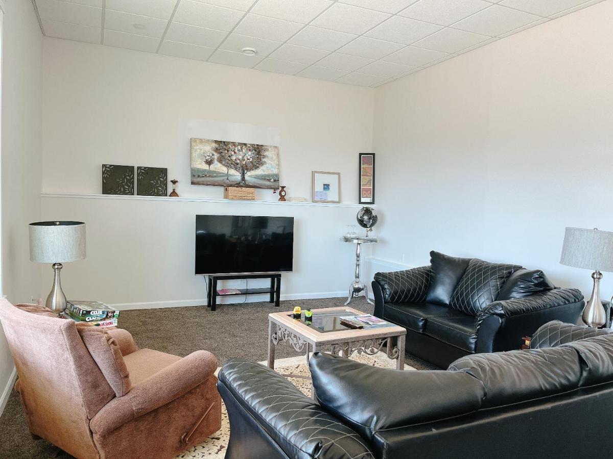 Peaceful And Spacious Lake View West Kelowna Exterior foto